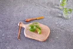 Cheese Board & Knives|Chopping Boards^Nkuku Jabari Mango Wood Board - Natural