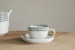 Breakfast Accessories|Teapots & Teacups^Nkuku Juniper Drop Cup & Saucer - Cream & Juniper Green