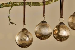 Christmas Table|Baubles & Tree Decorations^Nkuku Konara Baubles - Gold Crackle (Set of 4)