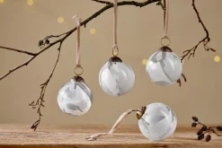 Baubles & Tree Decorations|Shades Of Nature^Nkuku Lohara Baubles - White (Set of 4)
