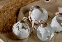 Baubles & Tree Decorations|Shades Of Nature^Nkuku Lohara Baubles - White (Set of 4)