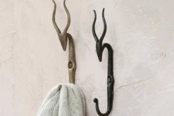 Hooks & Rails|Hooks & Rails^Nkuku Mawi Antelope Hook - Antique Brass (Set of 2)
