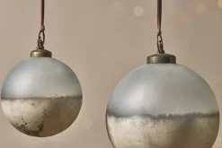 Giant Baubles|Baubles & Tree Decorations^Nkuku Ngolo Giant Bauble