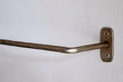Bathroom Accessories|Hooks & Rails^Nkuku Olani Bathroom Hanging Rail - Antique Brass